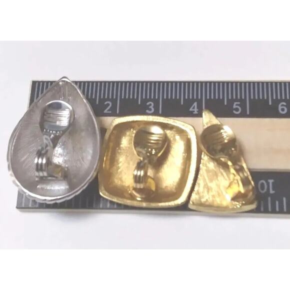 Vintage Monet Clip-on Earrings Lot Of Three Confort Clip Design Unique To Monet - Picture 8 of 8